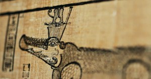 Buch vom Fayum (Ausschnitt) Das Krokodil stellt den Ur- und Schöpfergott dar. © Walters Art Museum, Baltimore