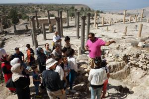 Große Teile der Aus- und Weiterbildung finden an den antiken Stätten Jordaniens statt.
